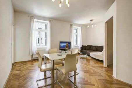 https://www.mrlodge.com/rent/1-zimmer-wohnung-muenchen-glockenbachviertel-5247