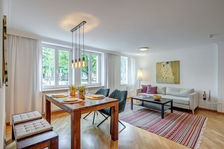 https://www.mrlodge.com/rent/2-room-apartment-munich-au-haidhausen-5711