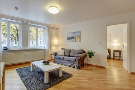 https://www.mrlodge.com/rent/2-room-apartment-munich-au-haidhausen-5712