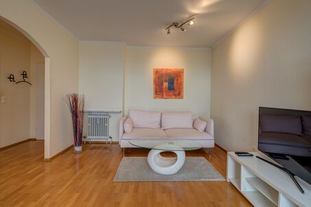 https://www.mrlodge.com/rent/2-room-apartment-munich-ludwigsvorstadt-575