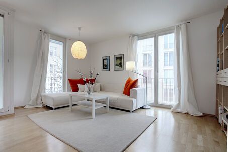 https://www.mrlodge.com/rent/2-room-apartment-munich-maxvorstadt-5928