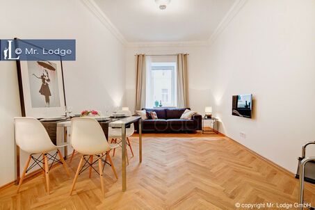 https://www.mrlodge.com/rent/3-room-apartment-munich-gaertnerplatzviertel-6488