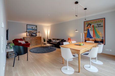 https://www.mrlodge.com/rent/3-room-apartment-munich-maxvorstadt-6679