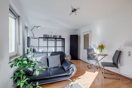 https://www.mrlodge.com/rent/1-room-apartment-munich-parkstadt-bogenhausen-6839