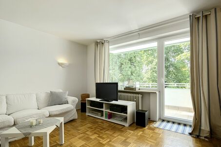 https://www.mrlodge.com/rent/3-room-apartment-stockdorf-7078