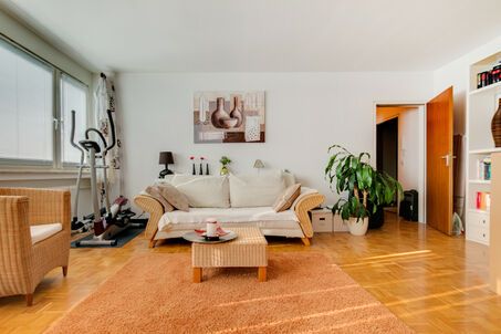 https://www.mrlodge.com/rent/1-room-apartment-munich-ramersdorf-7154