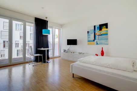 https://www.mrlodge.com/rent/1-room-apartment-munich-schwabing-west-7175