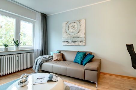 https://www.mrlodge.com/rent/2-room-apartment-munich-schwabing-7254