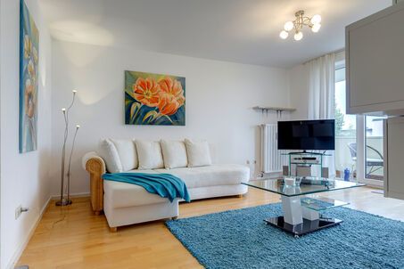 https://www.mrlodge.com/rent/3-room-apartment-munich-bogenhausen-7308