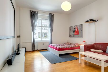 https://www.mrlodge.com/rent/1-room-apartment-munich-schwabing-7398