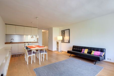 https://www.mrlodge.com/rent/2-room-apartment-munich-au-haidhausen-7499