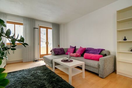 https://www.mrlodge.com/rent/2-room-apartment-munich-au-haidhausen-7550