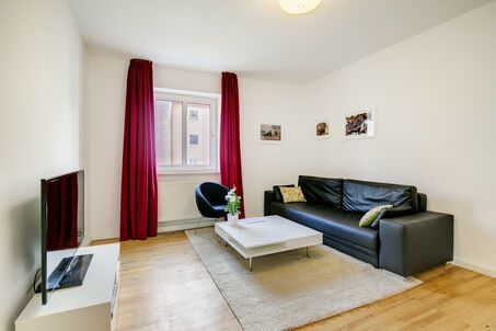 https://www.mrlodge.com/rent/2-room-apartment-munich-maxvorstadt-7620