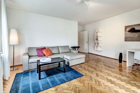 https://www.mrlodge.com/rent/2-room-apartment-munich-schwabing-7776