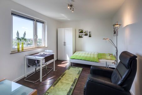 https://www.mrlodge.com/rent/1-room-apartment-munich-bogenhausen-7827