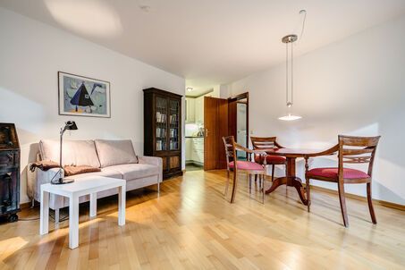 https://www.mrlodge.com/rent/2-room-apartment-munich-thalkirchen-8249