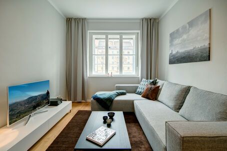 https://www.mrlodge.com/rent/2-room-apartment-munich-schwabing-west-8583