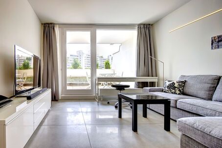 https://www.mrlodge.com/rent/1-room-apartment-munich-olympiadorf-8757