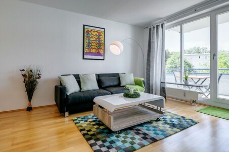 https://www.mrlodge.com/rent/2-room-apartment-groebenzell-8840