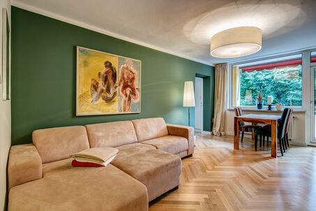 https://www.mrlodge.com/rent/2-room-apartment-munich-au-haidhausen-8889