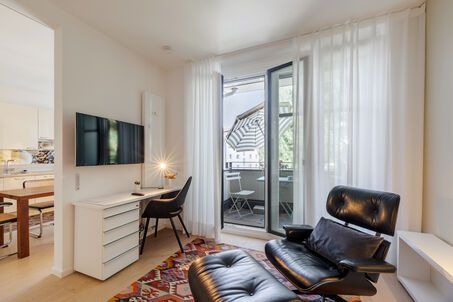 https://www.mrlodge.com/rent/1-room-apartment-munich-bogenhausen-9447