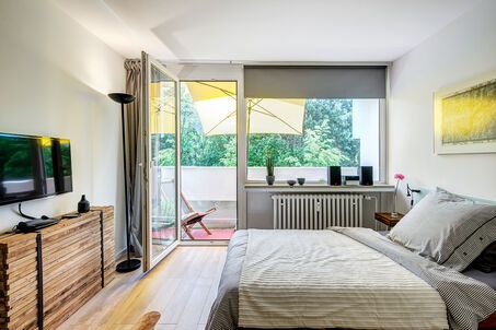 https://www.mrlodge.com/rent/1-room-apartment-munich-obersendling-9497
