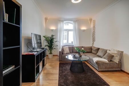 https://www.mrlodge.com/rent/2-room-apartment-munich-au-haidhausen-9630