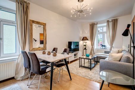 https://www.mrlodge.com/rent/3-room-apartment-munich-maxvorstadt-9730