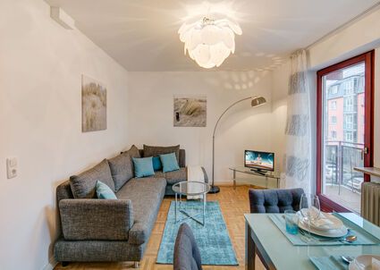 https://www.mrlodge.com/rent/2-room-apartment-munich-schwabing-9756
