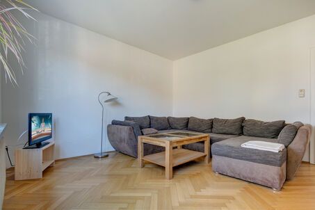 https://www.mrlodge.com/rent/2-room-apartment-munich-pasing-9830