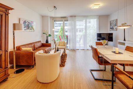 https://www.mrlodge.com/rent/3-room-apartment-munich-maxvorstadt-9847