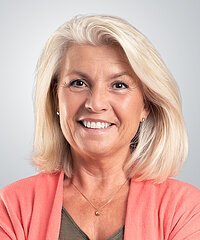 Dr. Cornelia Koronakis